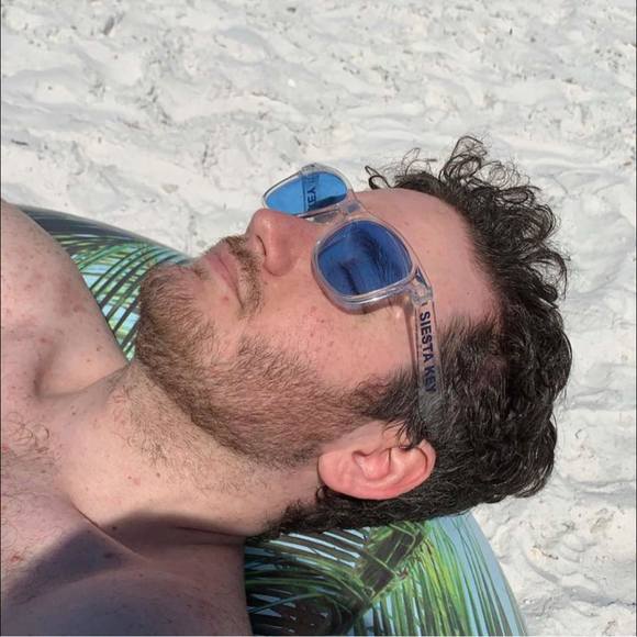 Meet your Posher, Andrew - Picture 1 of 1